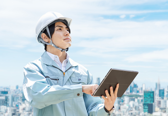 先輩社員の声
